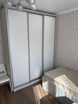 2-к квартира, 9/10 эт., 64м²