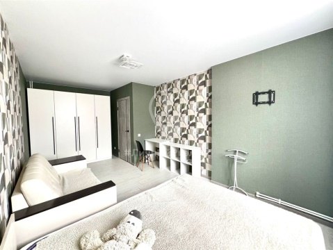 1-к квартира, 8/18 эт., 33м²