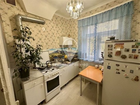 2-к квартира, 2/2 эт., 44м²