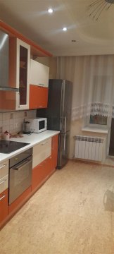 2-к квартира, 9/10 эт., 62м²