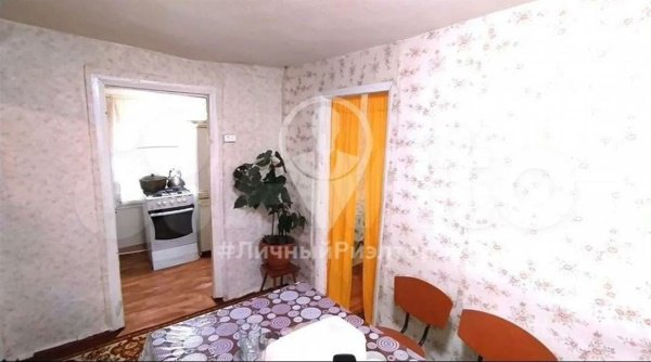Дом 40м², участок 1 631 сот.