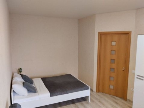 1-к квартира, 2/17 эт., 50м²