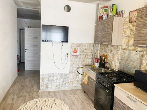 2-к квартира, 6/18 эт., 60м²