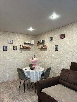 2-к квартира, 1/2 эт., 47м²