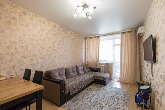 3-к квартира, 4/5 эт., 64м²