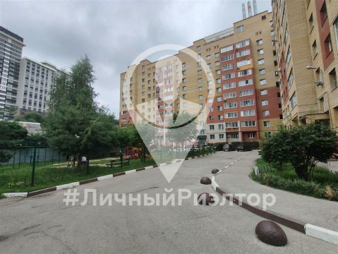 2-к квартира, 3/10 эт., 57м²