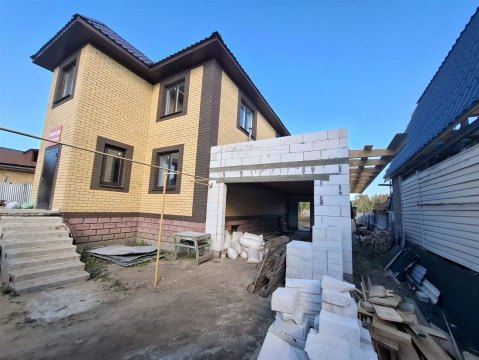 Дом 300м², участок 7 сот.
