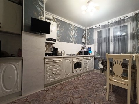 2-к квартира, 5/6 эт., 60м²