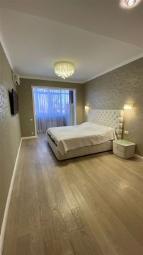 4-к квартира, 2/3 эт., 144м²