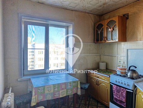 2-к квартира, 5/5 эт., 44м²