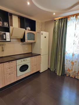 2-к квартира, 14/17 эт., 74м²