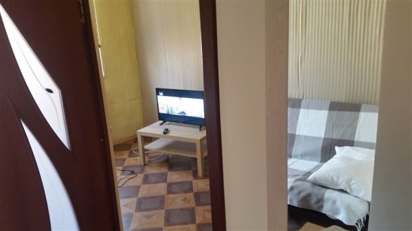 2-к квартира, 1/3 эт., 45м²