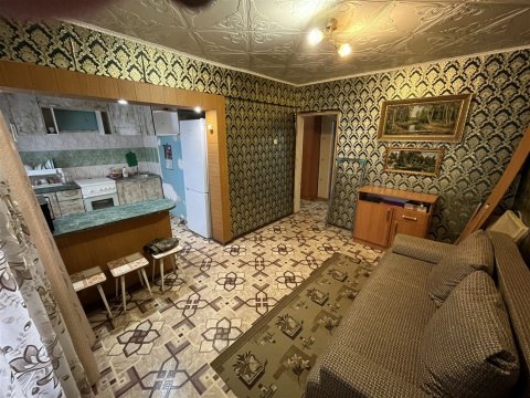 2-к квартира, 5/5 эт., 47м²