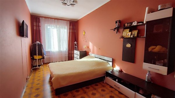 3-к квартира, 3/9 эт., 95м²