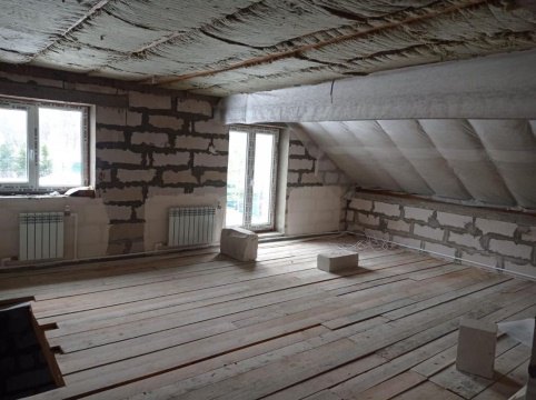 Дом 12м², участок 12 сот.