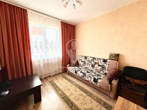 2-к квартира, 8/21 эт., 42м²