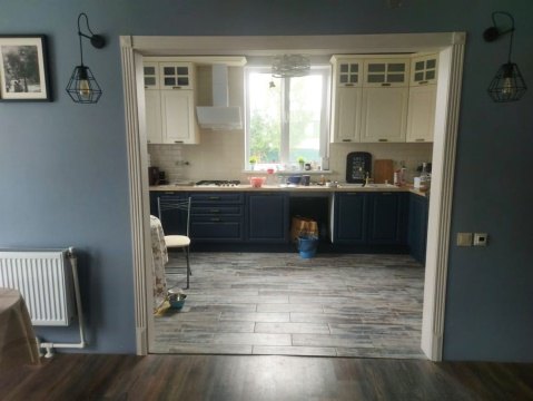 Дом 172м², участок 8 сот.