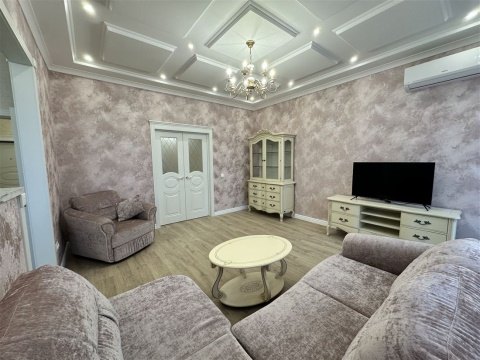 2-к квартира, 5/21 эт., 77м²