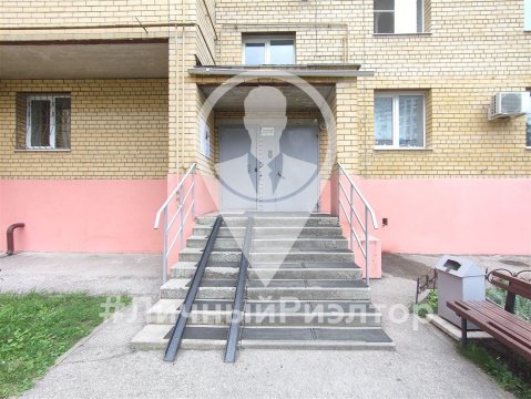 2-к квартира, 3/10 эт., 57м²