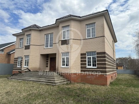 Дом 504м², участок 15 сот.