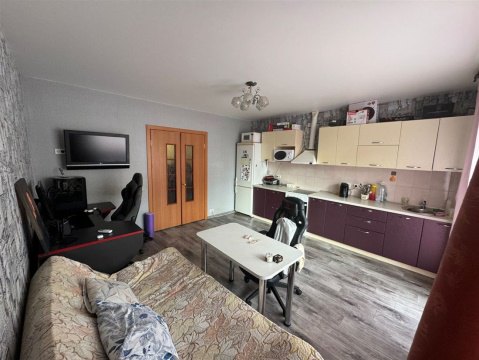 1-к квартира, 5/10 эт., 40м²