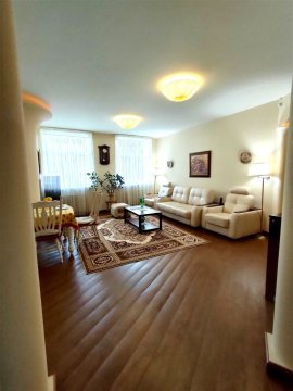 4-к квартира, 5/8 эт., 111м²