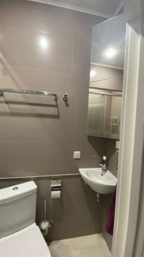 4-к квартира, 2/3 эт., 144м²