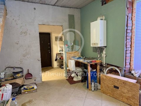 2-к квартира, 1/3 эт., 41м²