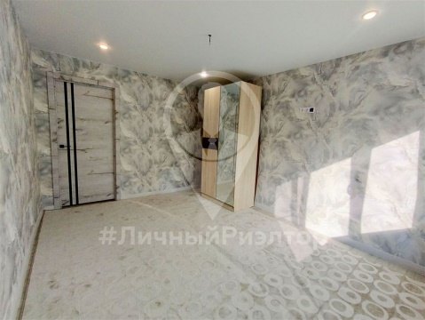 3-к квартира, 6/9 эт., 61м²