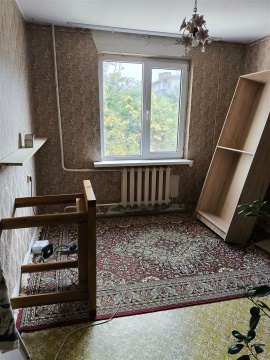 2-к квартира, 3/10 эт., 50м²