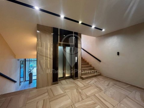 2-к квартира, 4/4 эт., 157м²