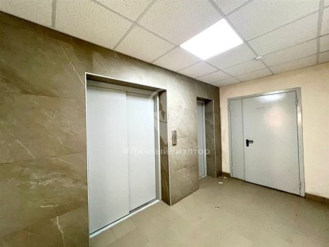 1-к квартира, 8/18 эт., 33м²