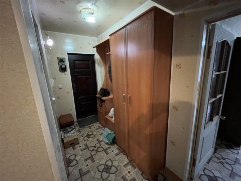 2-к квартира, 5/5 эт., 47м²