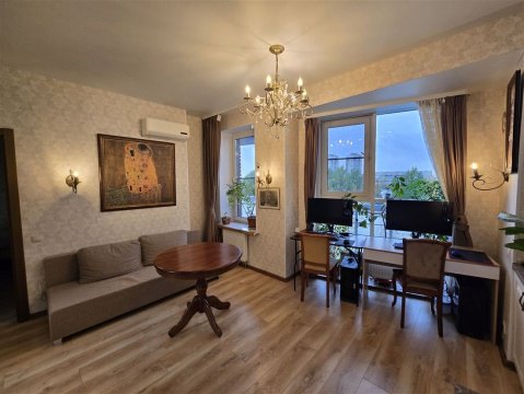 1-к квартира, 5/7 эт., 44м²