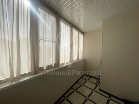 3-к квартира, 6/9 эт., 60м²