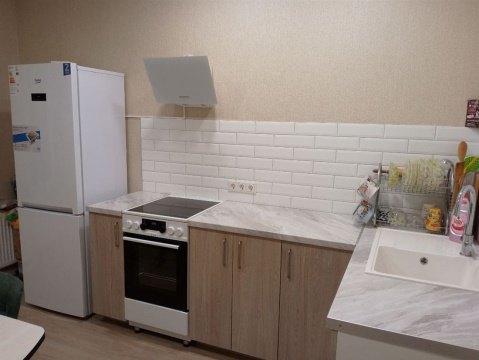 1-к квартира, 4/18 эт., 45м²