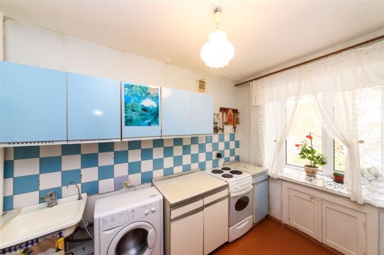 3-к квартира, 4/9 эт., 57м²