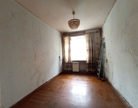 3-к квартира, 1/3 эт., 45м²