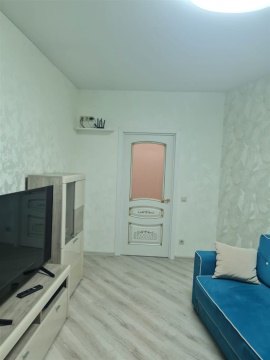 3-к квартира, 13/16 эт., 80м²