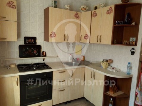 2-к квартира, 2/6 эт., 52м²