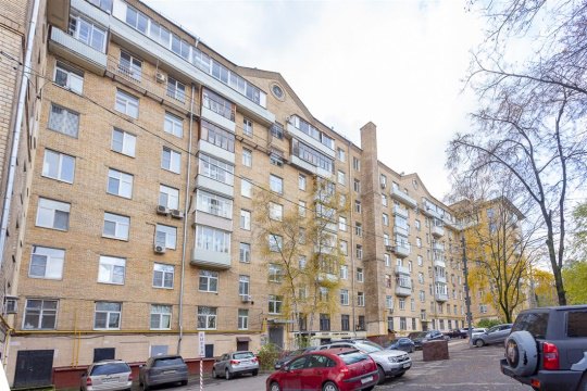 4-к квартира, 8/8 эт., 103м²