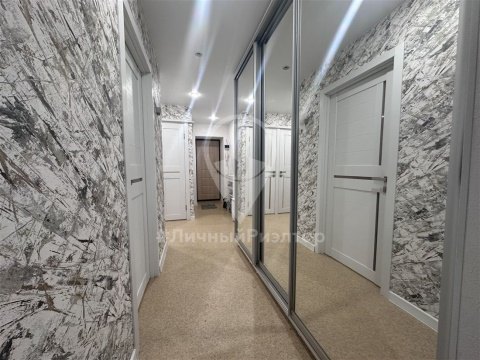3-к квартира, 1/9 эт., 61м²