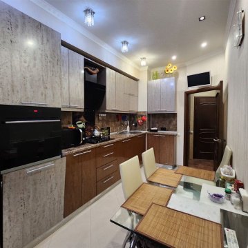 2-к квартира, 2/5 эт., 45м²