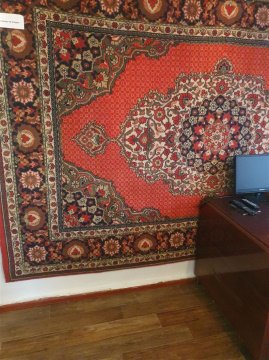 3-к квартира, 5/5 эт., 50м²