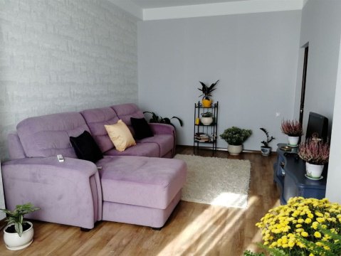 2-к квартира, 6/7 эт., 65м²