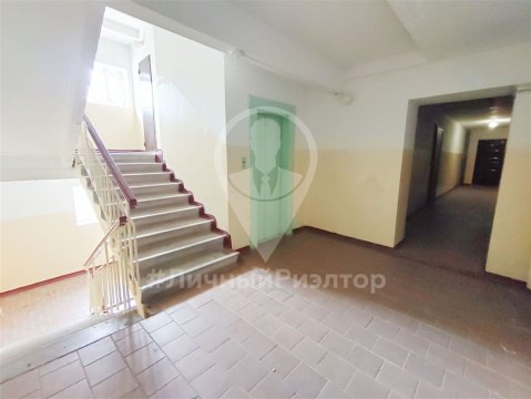 2-к квартира, 6/10 эт., 65м²
