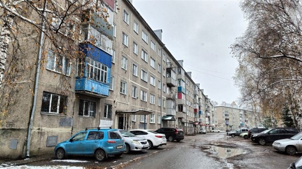 3-к квартира, 4/5 эт., 60м²