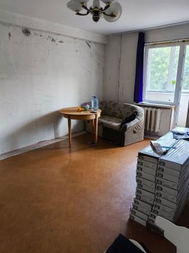 2-к квартира, 3/10 эт., 50м²