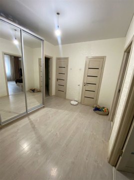 2-к квартира, 1/20 эт., 60м²