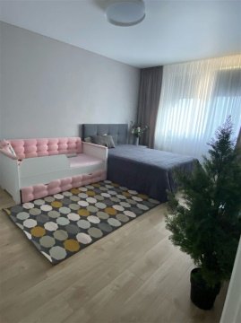 2-к квартира, 7/8 эт., 57м²